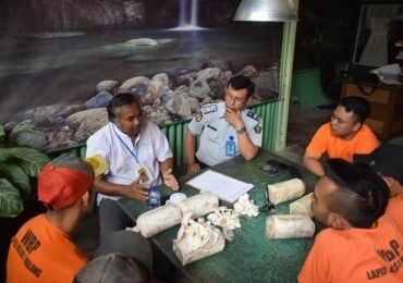 LAPAS KELAS I MALANG SHARING KNOWLEDGE PRODUKSI JAMUR BERSAMA  AKADEMISI DOC HUMAS LAPAS I MALANG